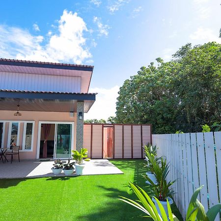 D' Village Cottage 2 - Private Pool Villa Pantai Cenang  Luaran gambar